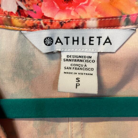 Athleta Marlow Romper Short Sleeve Colorful V-Neck Pockets Small - Picture 5 of 8